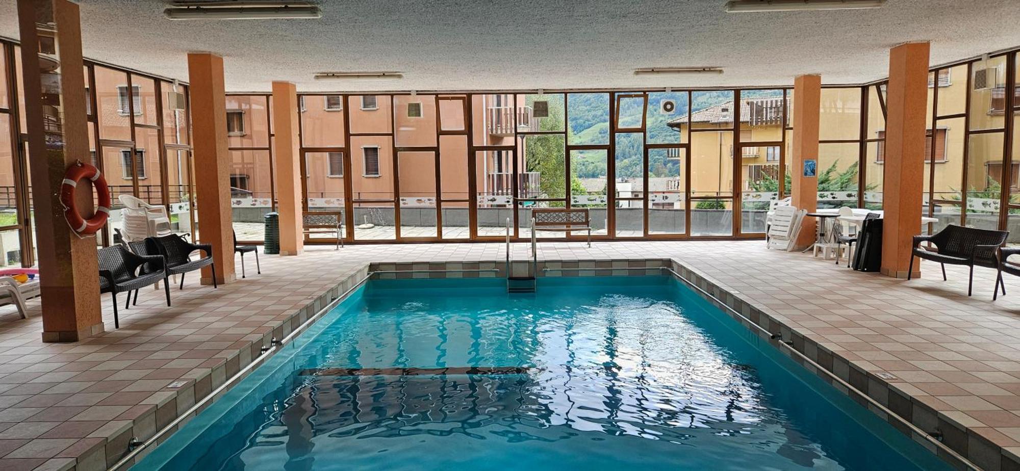 Alpine Nest With Swimmingpool Apartment Moggio  Luaran gambar